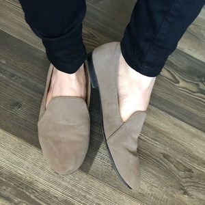 Natural Soul Faux Suede Smoking Shoes